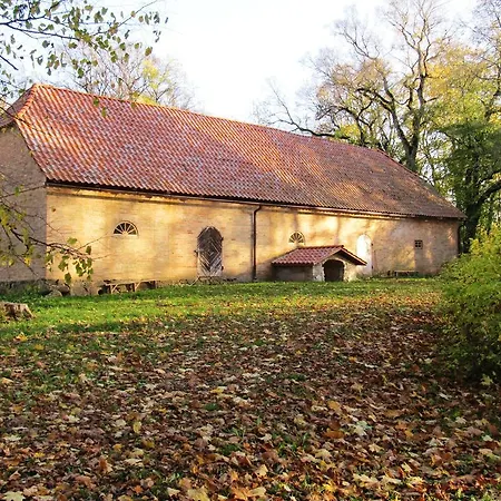 Pilkalnes Muiza Nereta